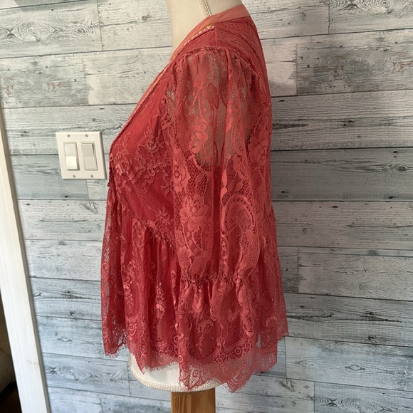 ANTHROPOLOGIE BLANK LONDON KIYANA LACE TOP - Picture 7 of 9